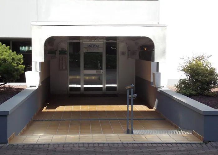 Bright Flat Near The In Apartamento